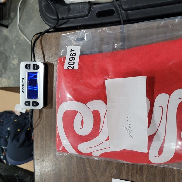 White Snake Shirt Mens Medium Red Black Colorblock Modern Streetwear Graphic Tee - Picture 9 of 9